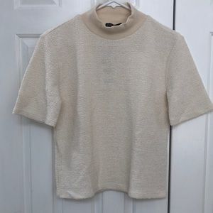 NWT Zara Women’s Cream Colored Short Sleeve Cotton/Polyester Knit Top Size M